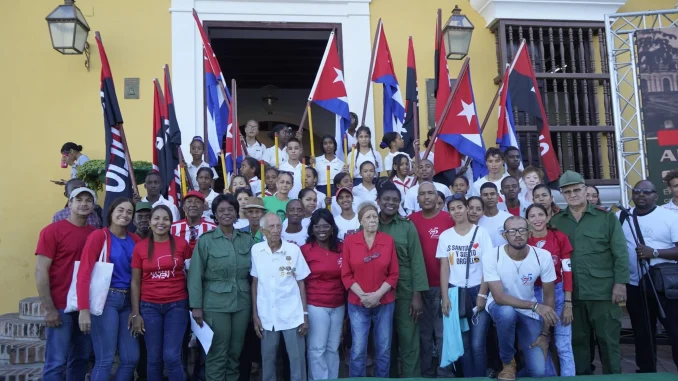 Participa la Rectora de Nuestra Casa UO, Dra.C. Diana Sedal Yanes, en el acto por el levantamiento armado del 30 de noviembre
